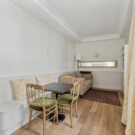 Au Coeur Du Quartier St Germain Apartment Paris Exterior photo