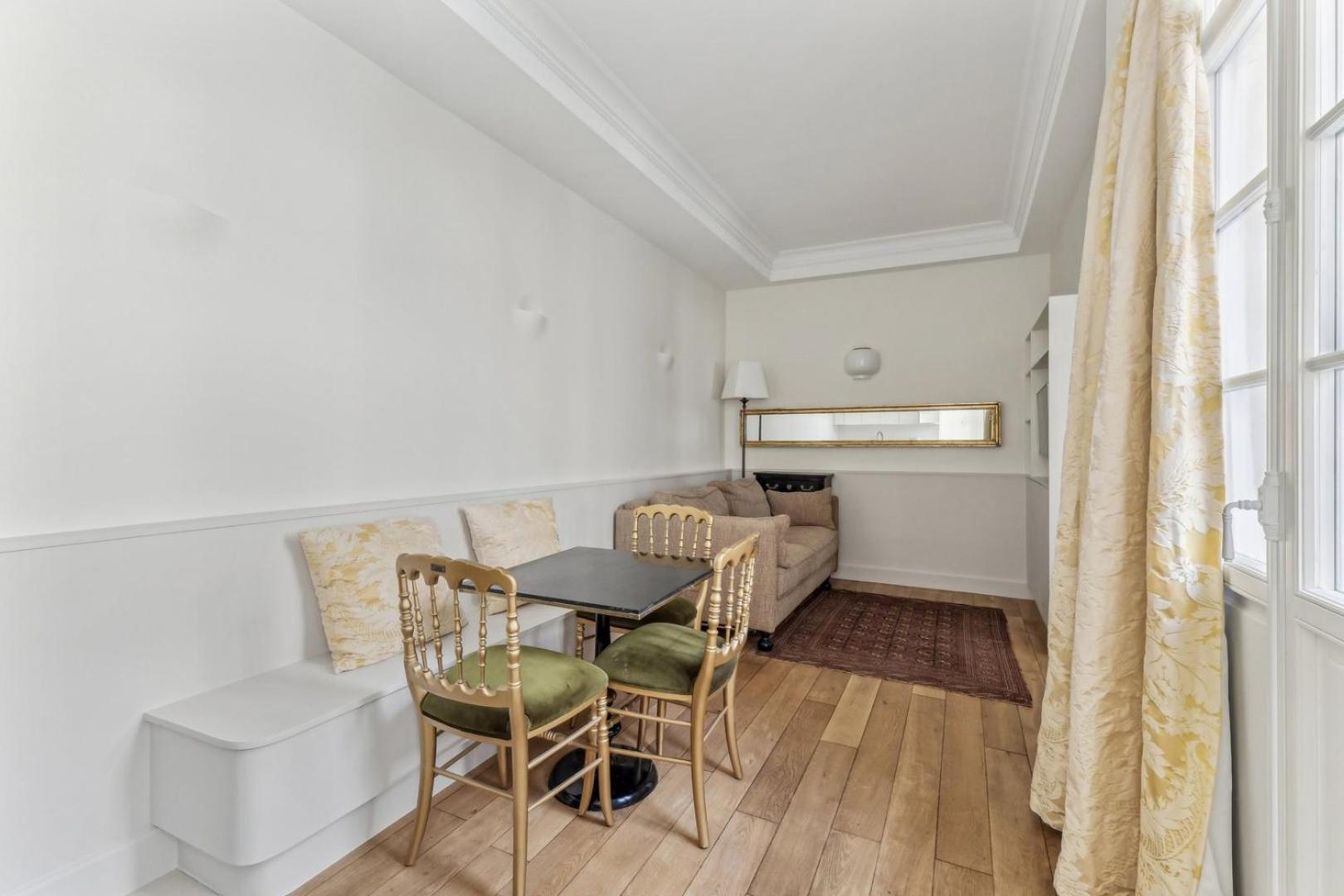 Apartment Au Coeur Du Quartier St Germain Paris